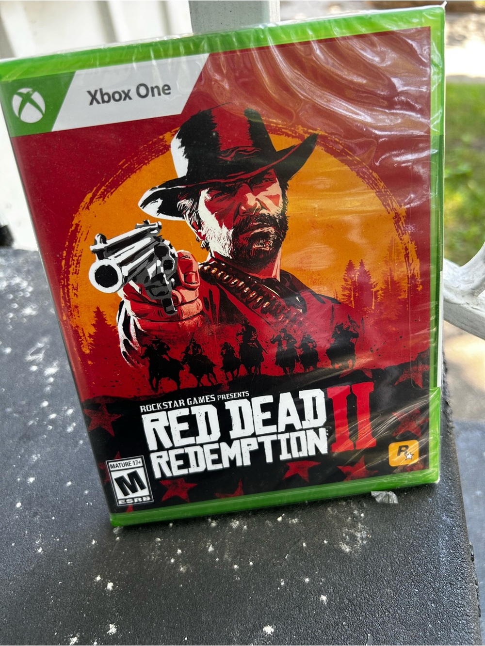 Xbox One Red Dead Redemption II - (Red, Black)